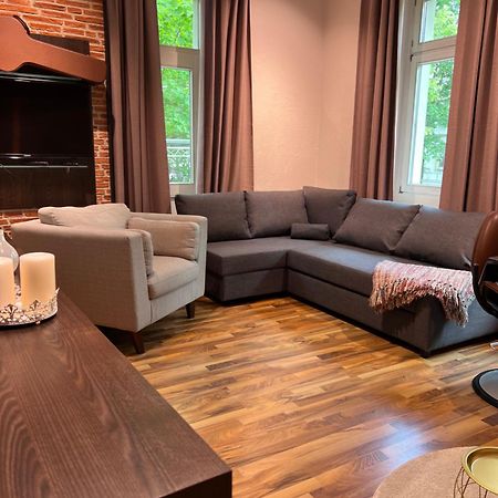Charmante Ferienwohnung In Dresden Striesen - Frau Pie Appartement Bagian luar foto